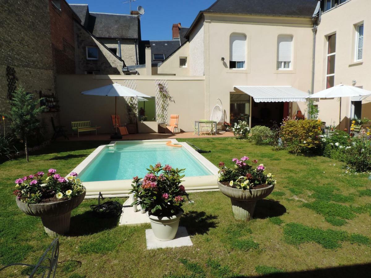 Sees Chez Vous Bed & Breakfast Luaran gambar