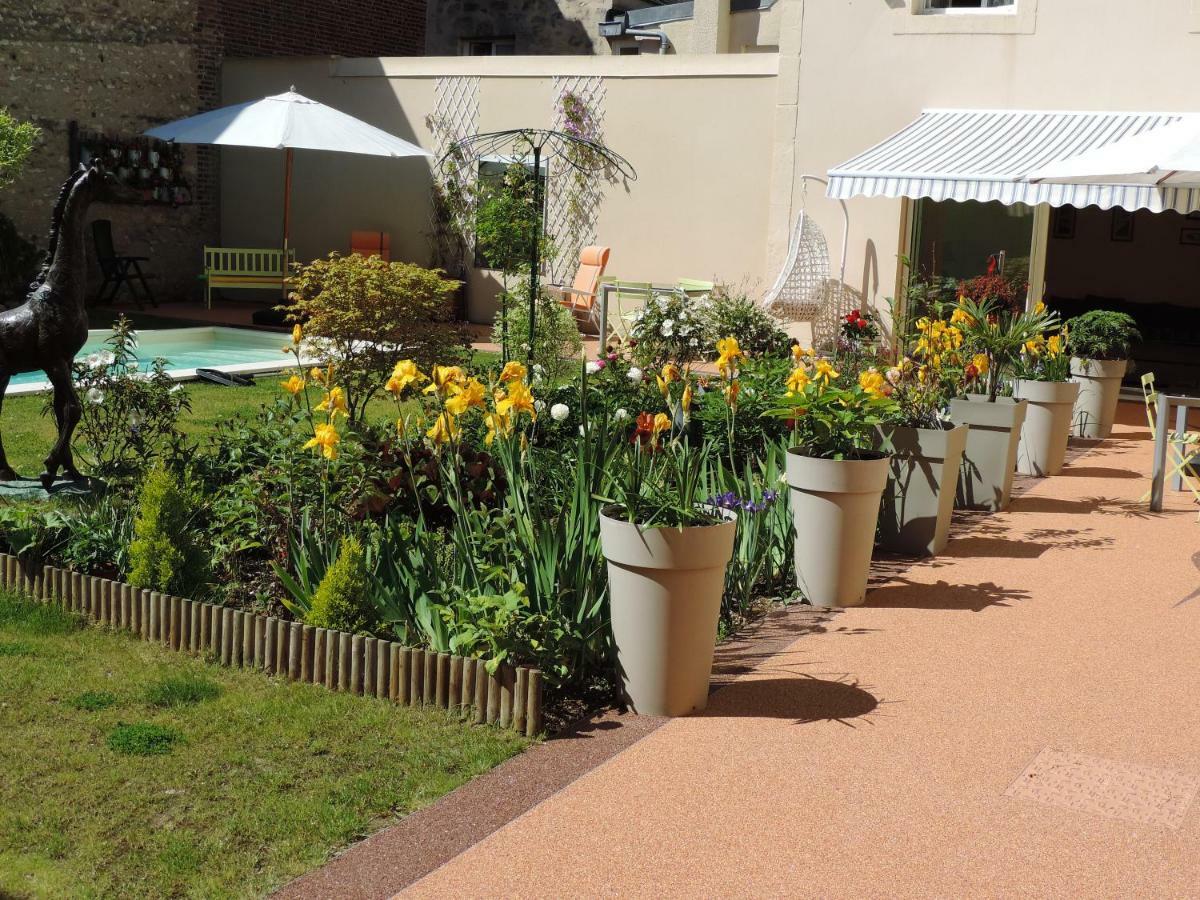 Sees Chez Vous Bed & Breakfast Luaran gambar